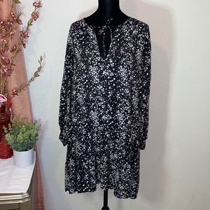 Zara Black and White Floral Crepe Dress